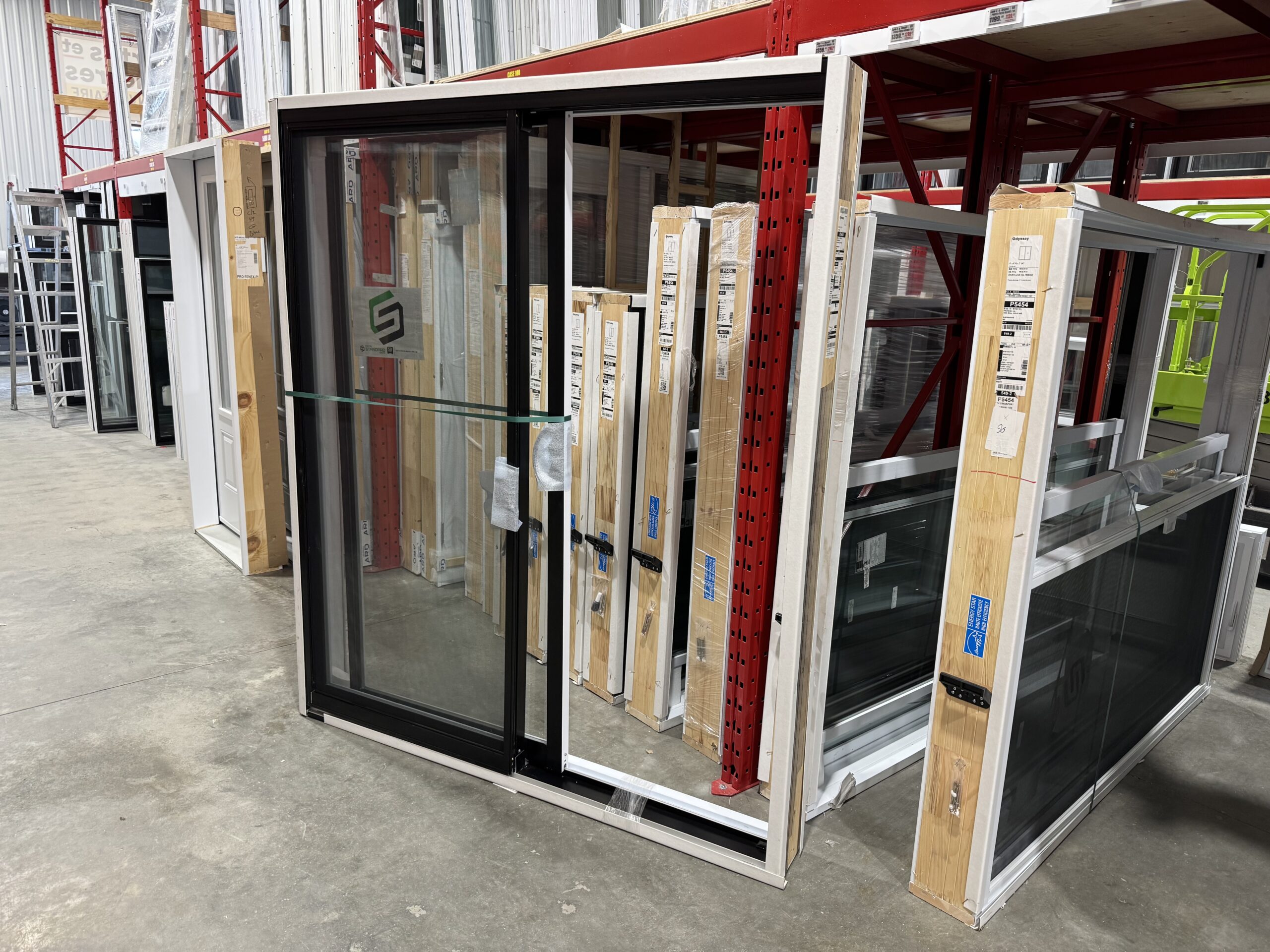 porte patio 6x7 ox noire exterieur scaled PORTE-PATIO 6 PIEDS PVC NOIRE OUVRANT DROITE OX